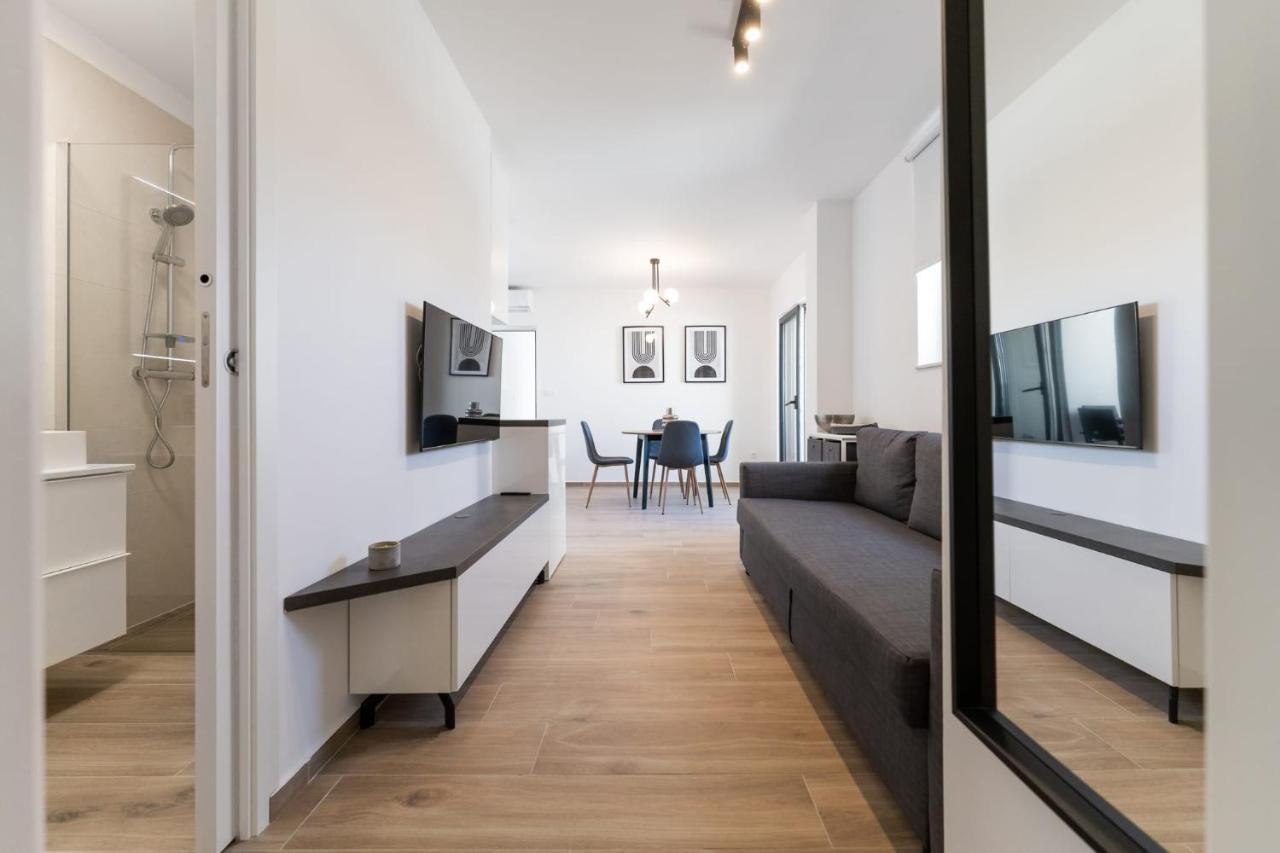 Residence Jonathan Biograd Na Moru Zewnętrze zdjęcie