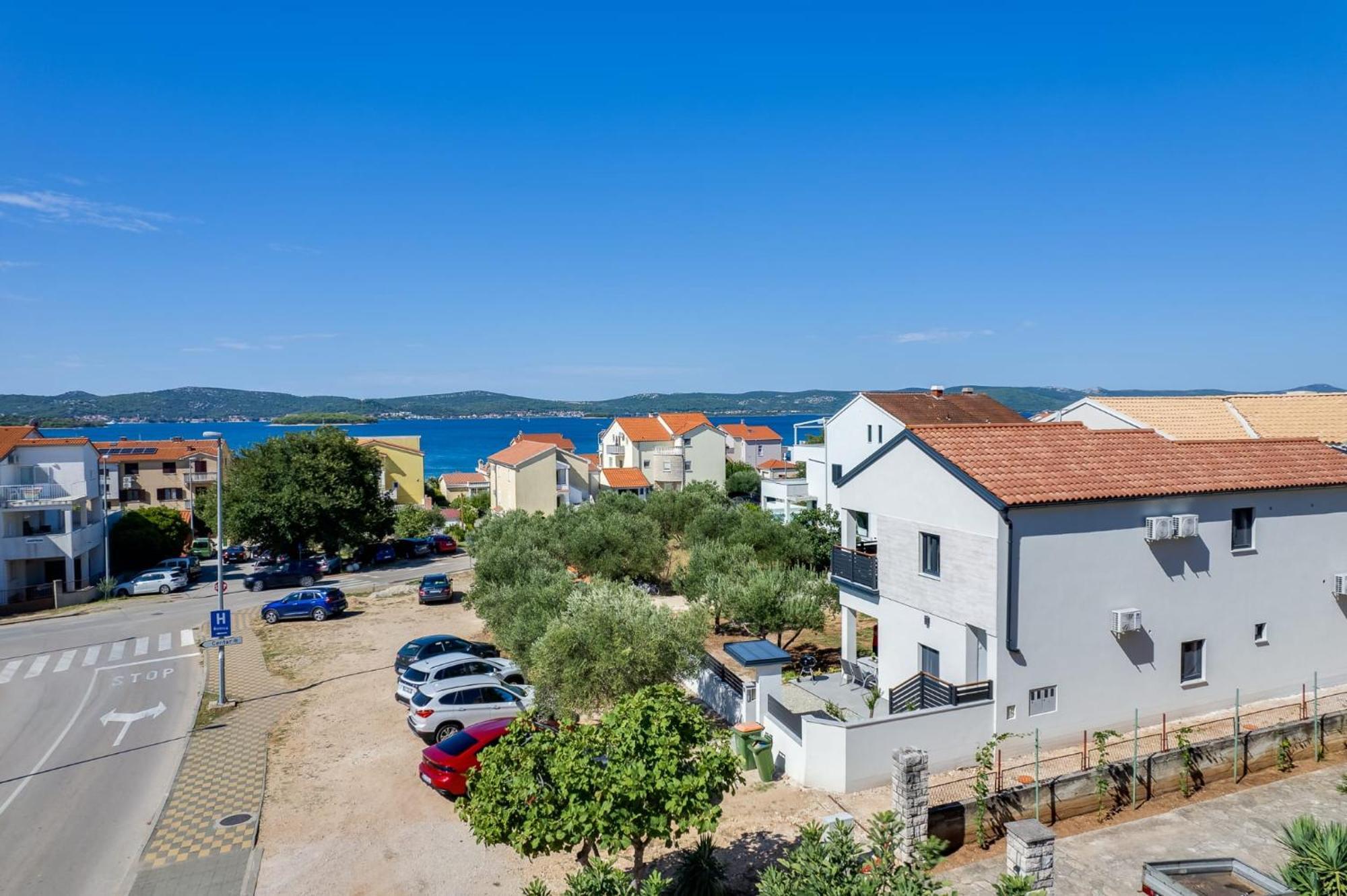 Residence Jonathan Biograd Na Moru Zewnętrze zdjęcie